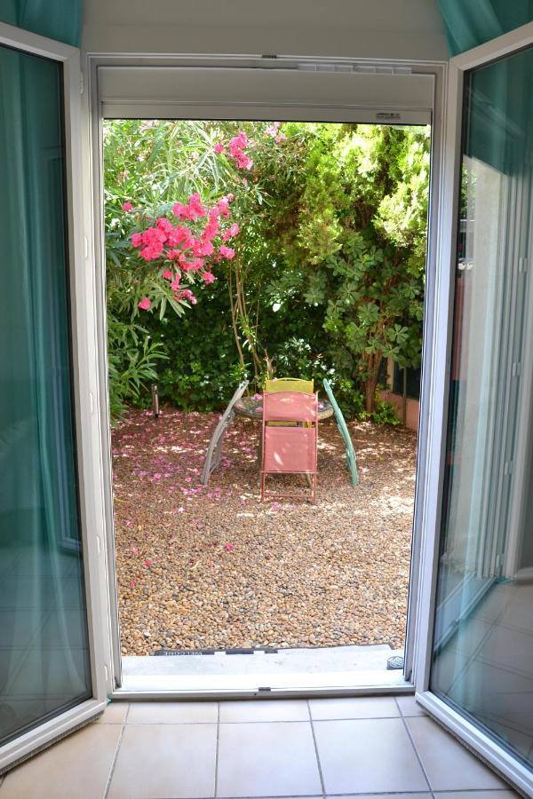 Joli Avec Jardin, Rive Droite