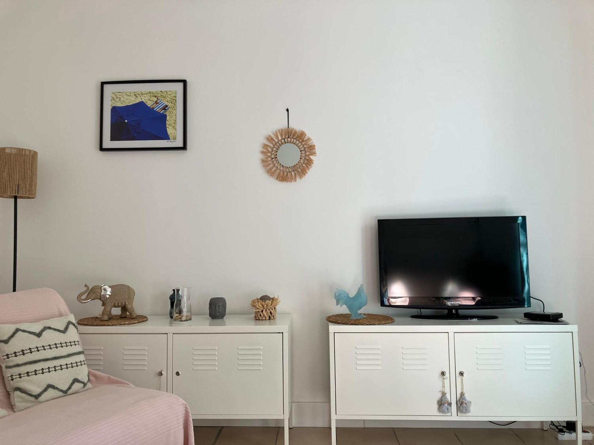 Apartment Joli Avec Jardin, Rive Droite *